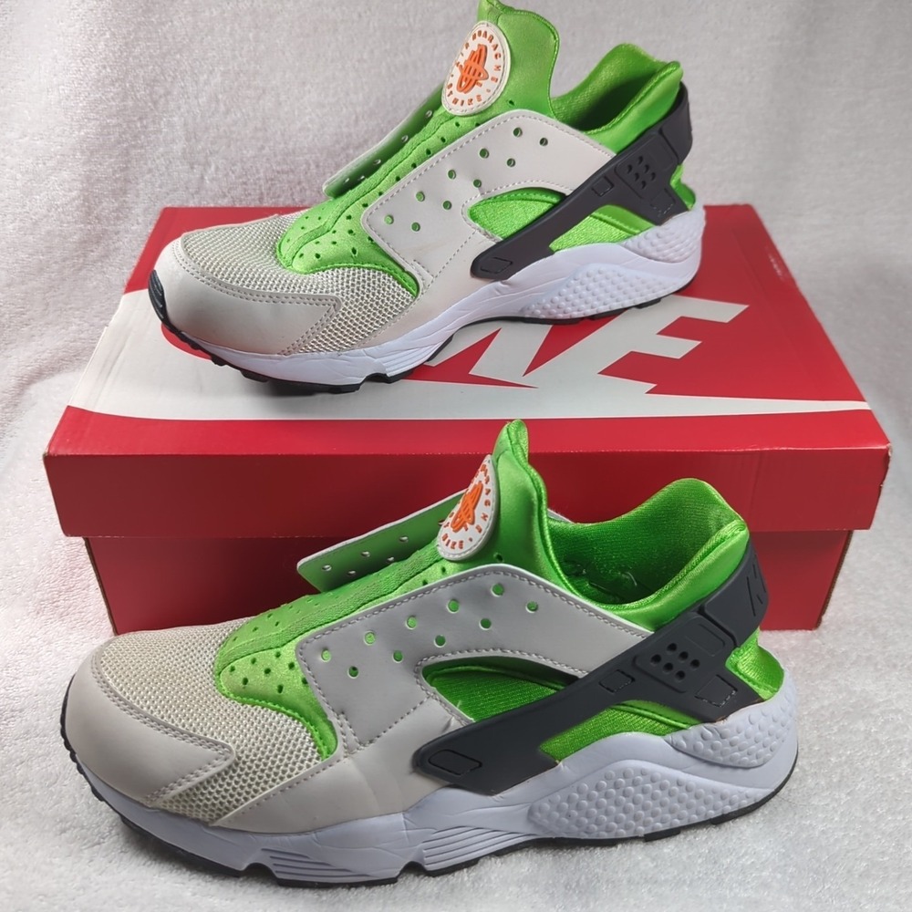 Nike Air Huarache Running Shoes Mens Size‎ 9 Action Green Off White 318429-304
